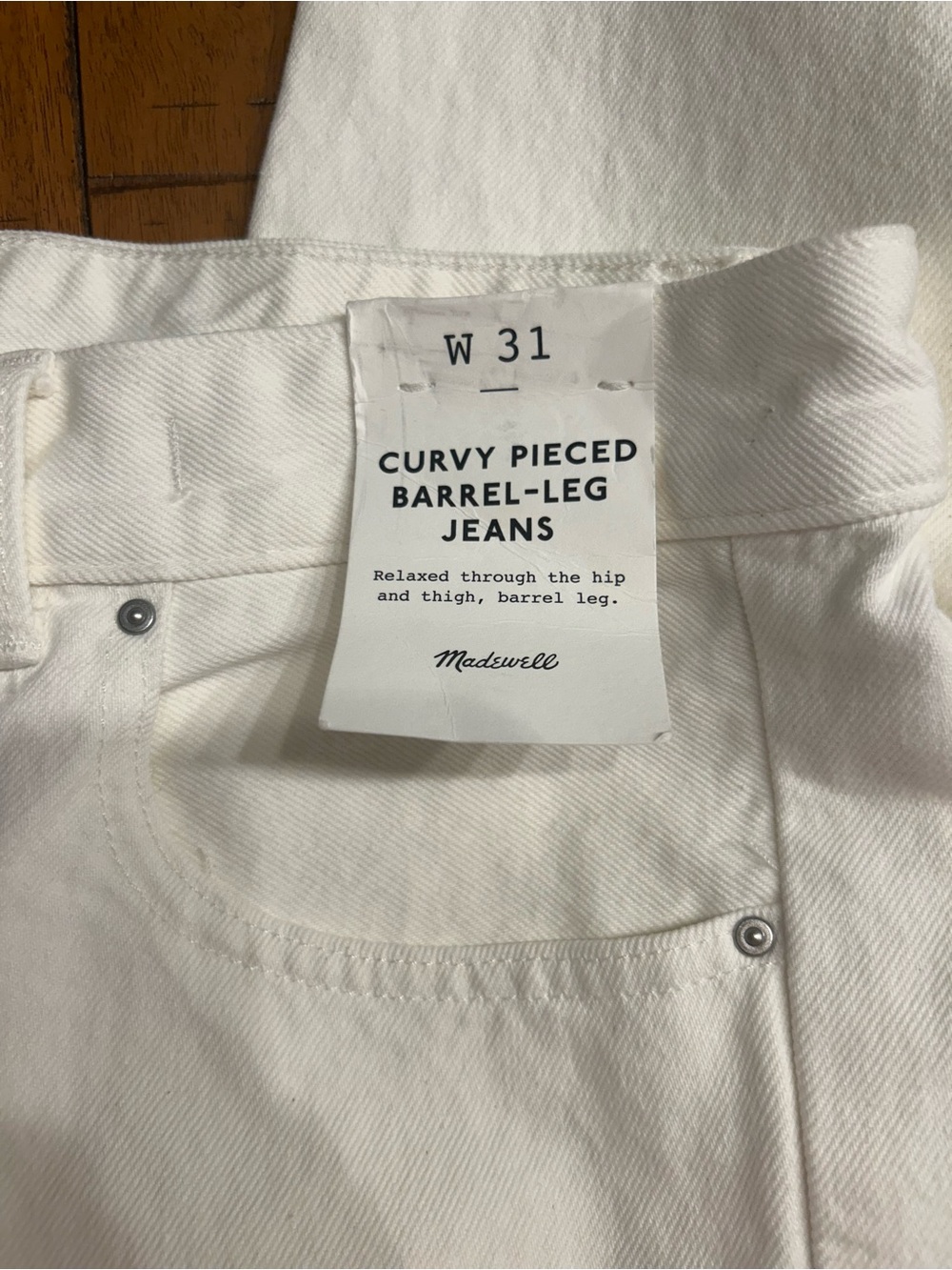 *NWT* Madewell Women’s Tile White The Curvy Pieced Barrel-Leg Jeans, Size 31 - Picture 13 of 16